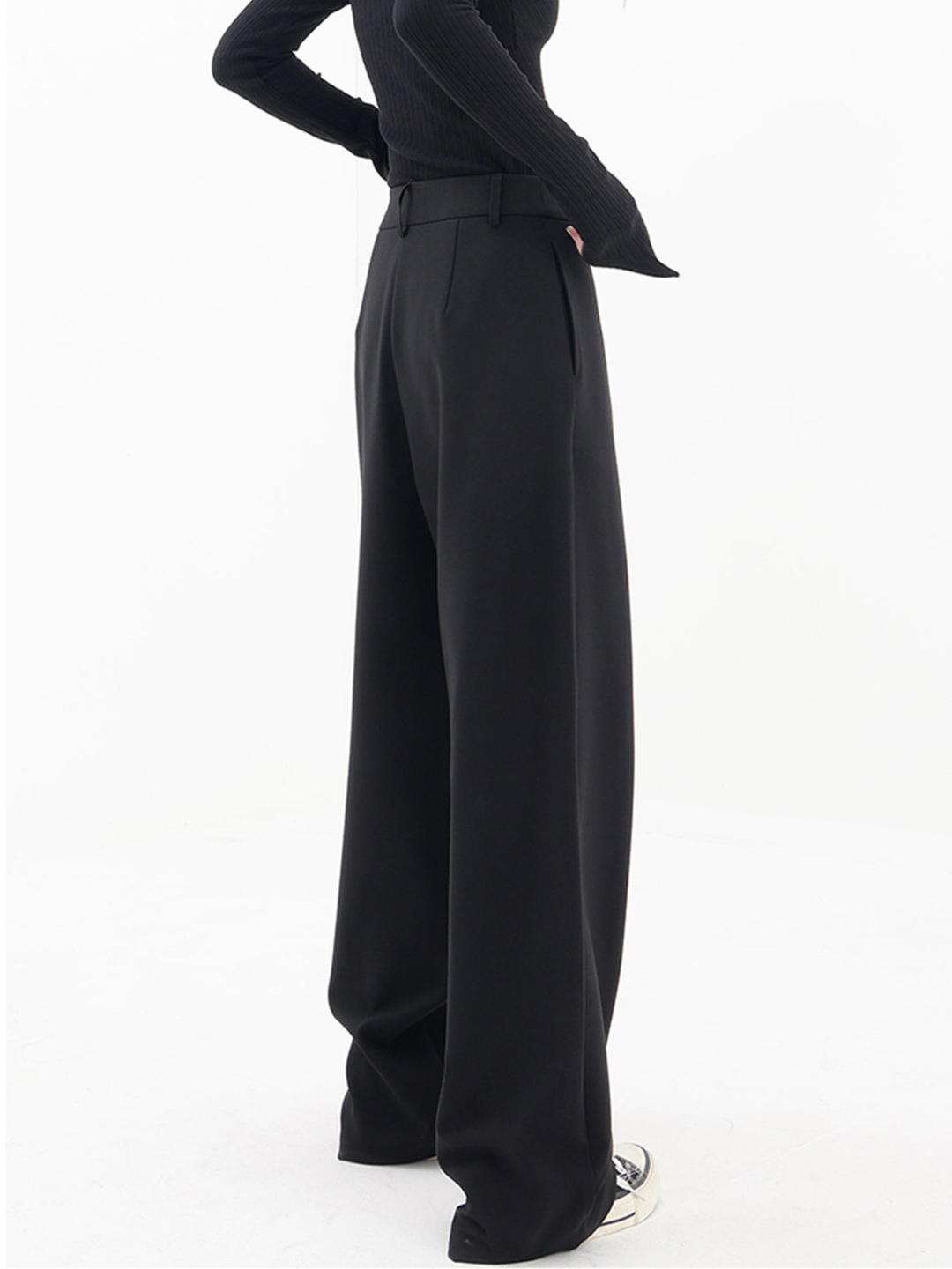 Jessa™ | Fashionable asymmetrical trousers