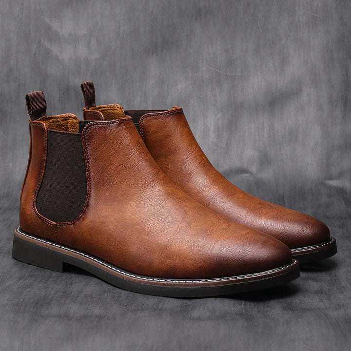 Wayne™ Timeless Chelsea Boots