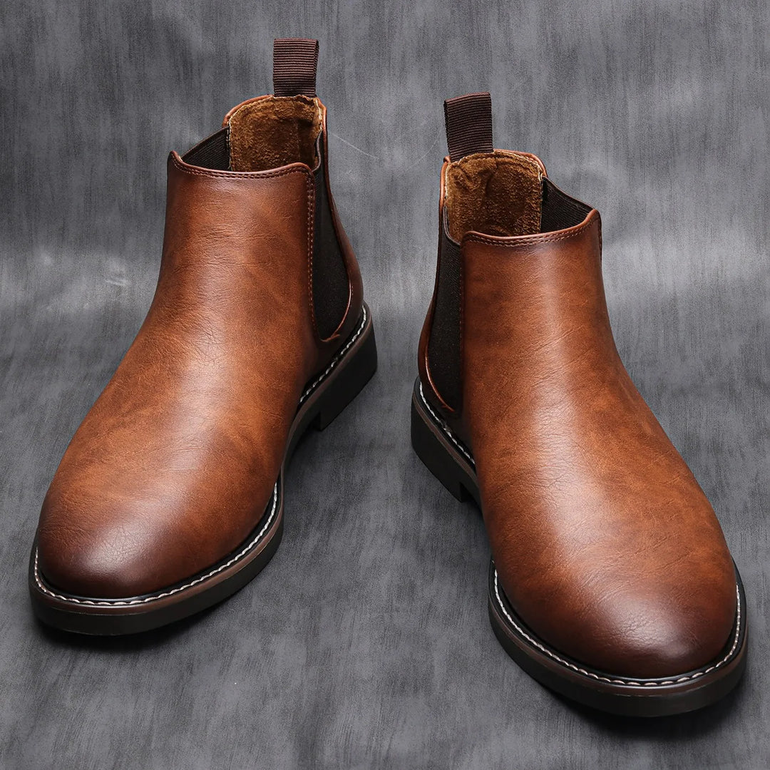 Wayne™ Timeless Chelsea Boots